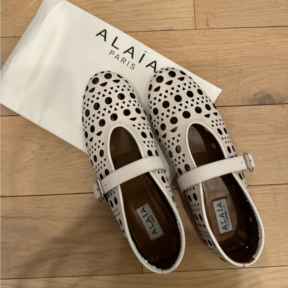Alaia ballet flats- look alike